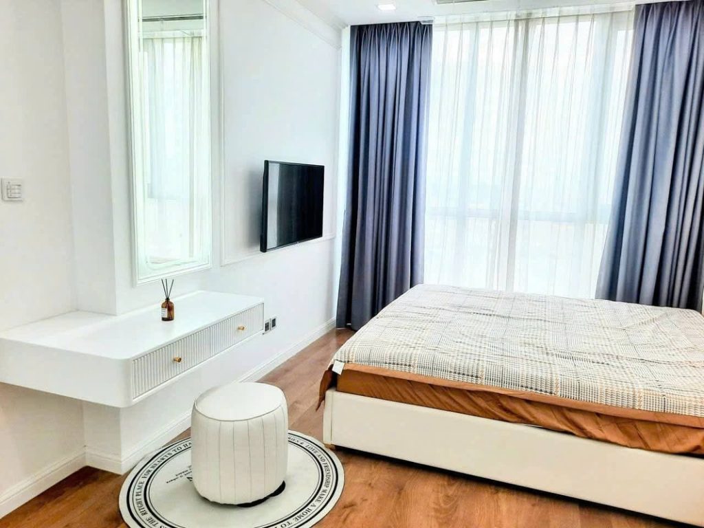 Chuyển nhượng 2PN nội thất luxury tòa Park 6 VHCP — 6